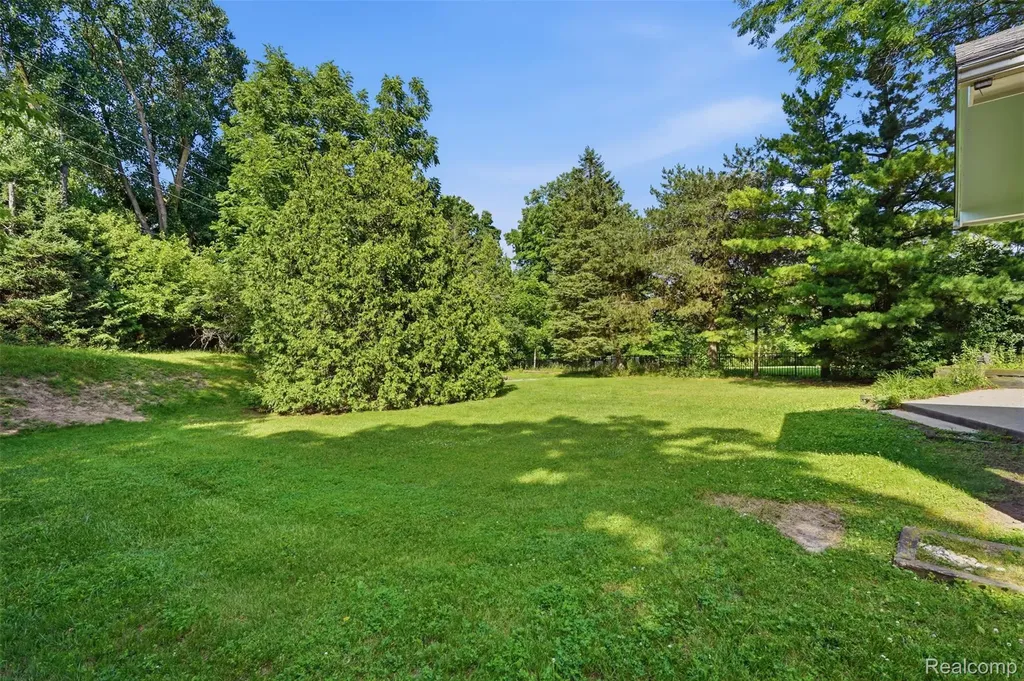 470 Morgan Circle Northville City MI 48167