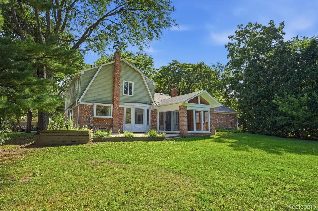 470 Morgan Circle Northville City MI 48167