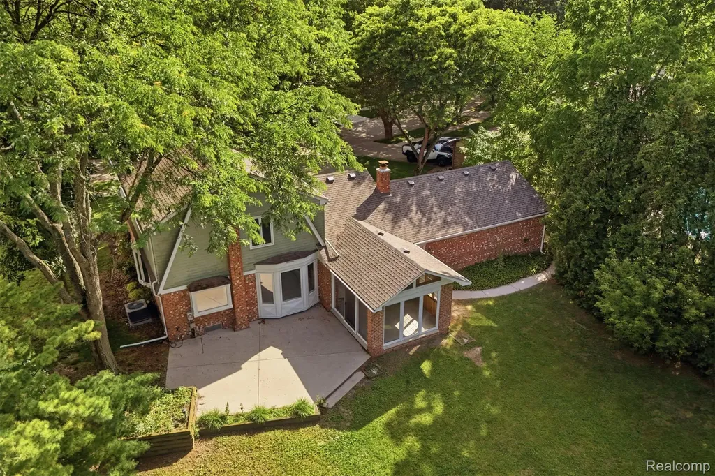 470 Morgan Circle Northville City MI 48167