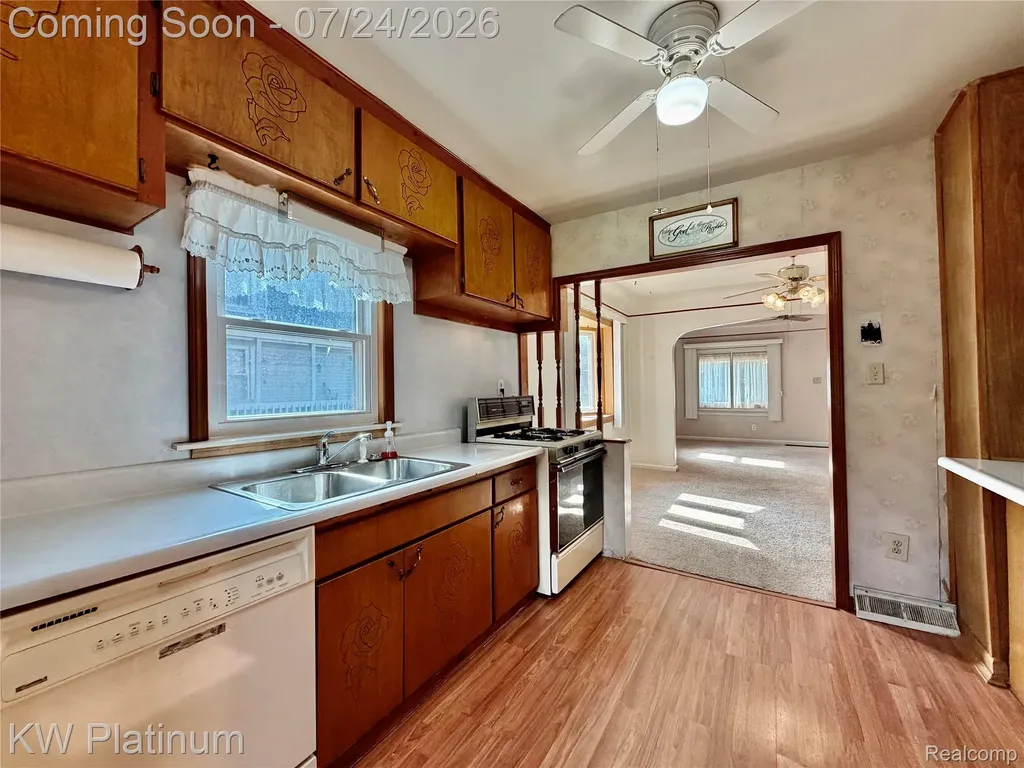 1111 Minnie Street Port Huron City MI 48060