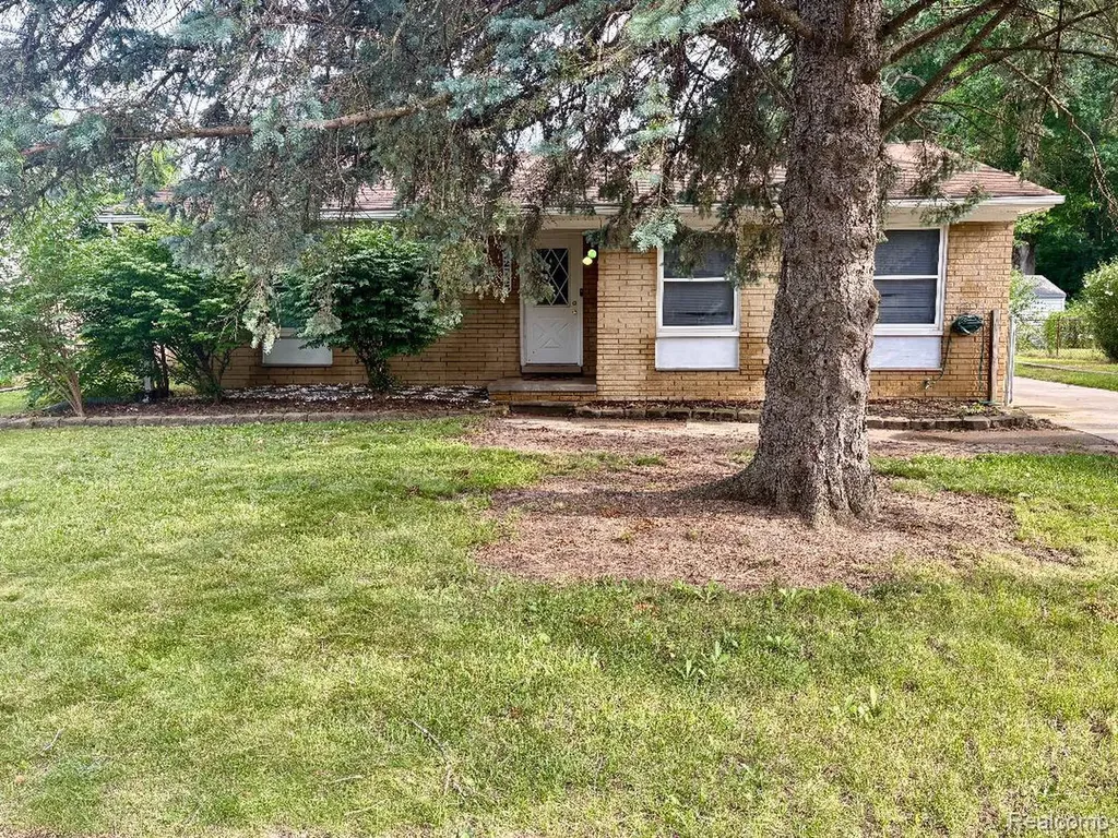 22725 Armstrong Avenue Brownstown Charter Township MI 48193