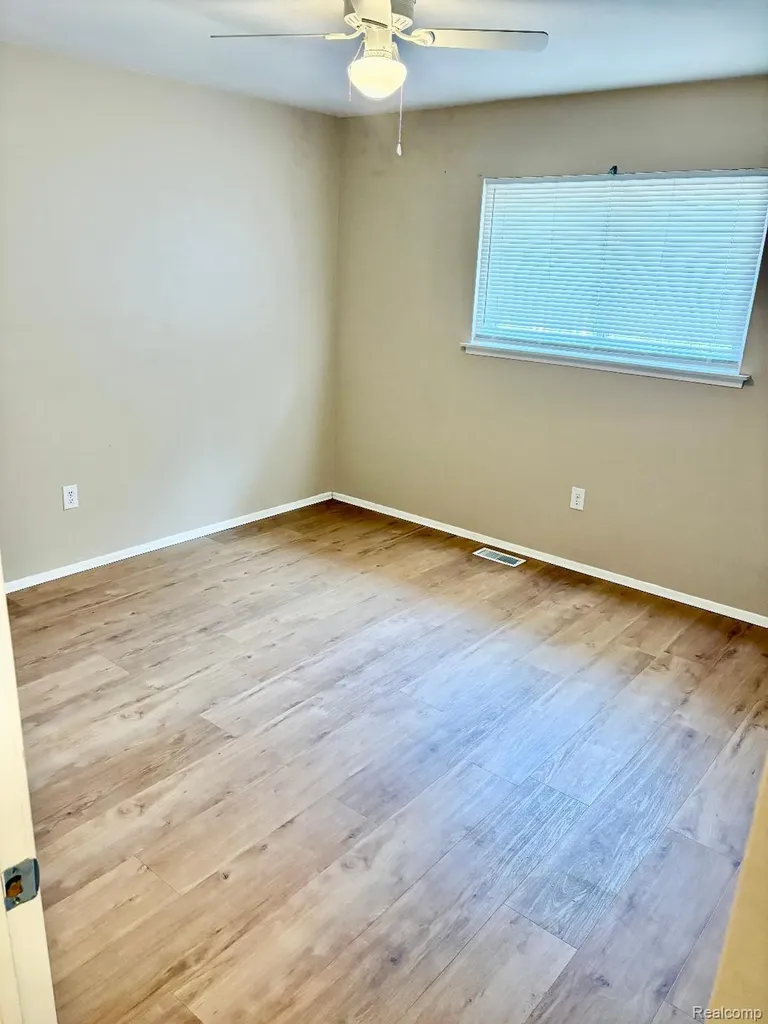 22725 Armstrong Avenue Brownstown Charter Township MI 48193