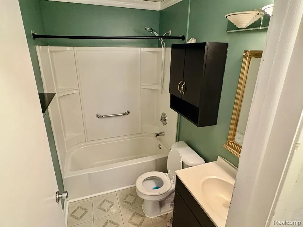 22725 Armstrong Avenue Brownstown Charter Township MI 48193
