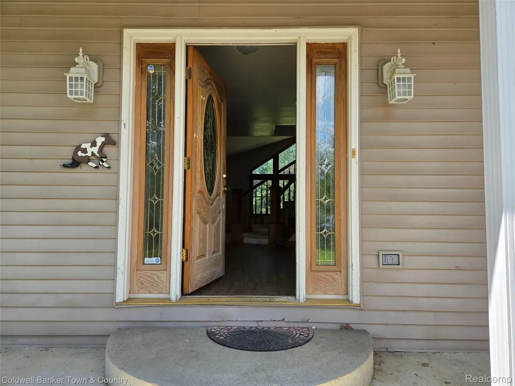11428 Clark Road Springfield Charter Township MI 48350