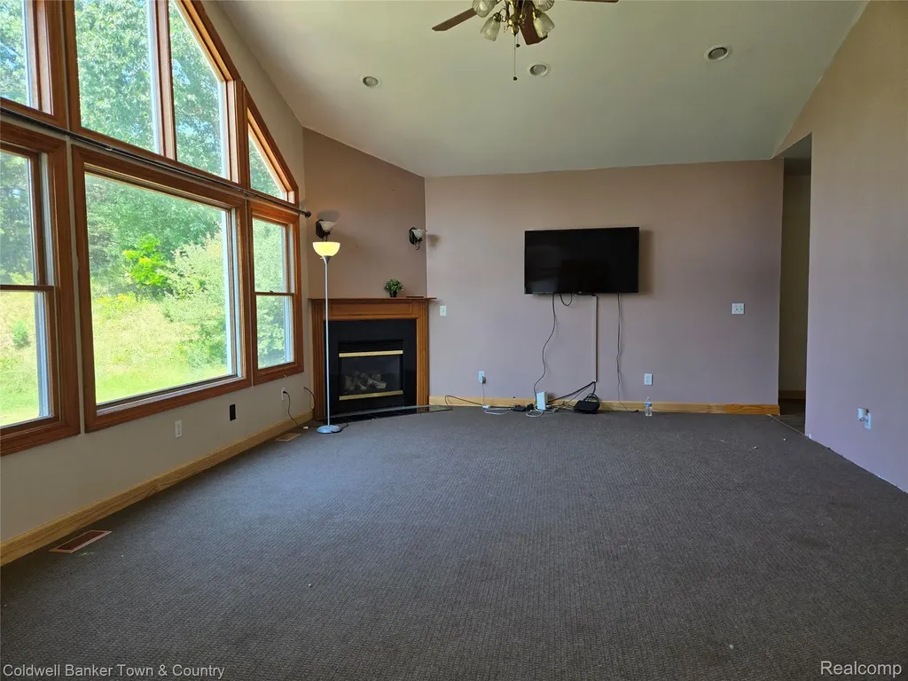 11428 Clark Road Springfield Charter Township MI 48350