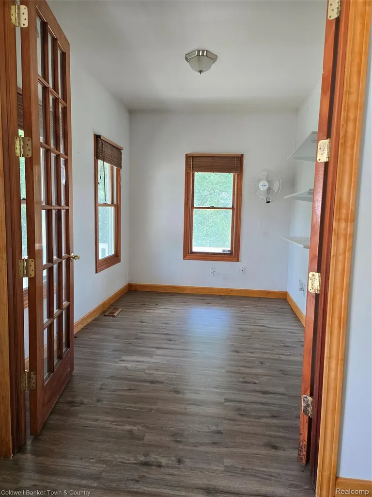 11428 Clark Road Springfield Charter Township MI 48350