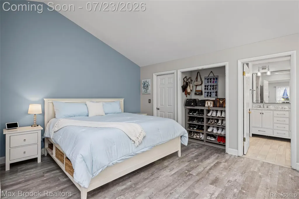 520 Hillboro Drive Bloomfield Hills City MI 48301