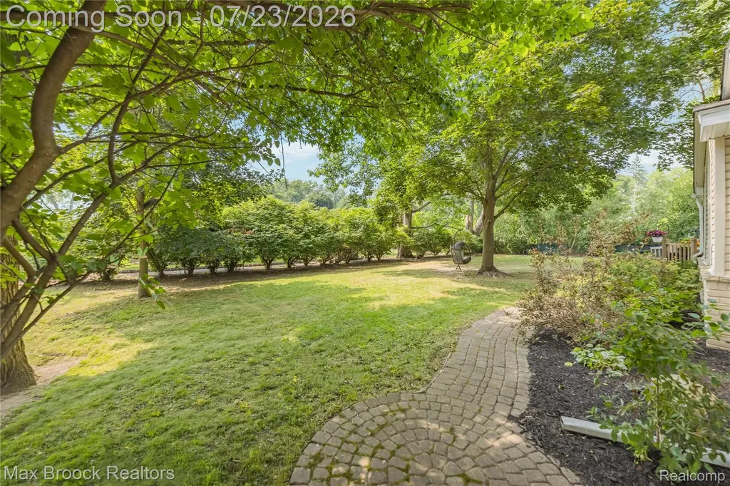 520 Hillboro Drive Bloomfield Hills City MI 48301