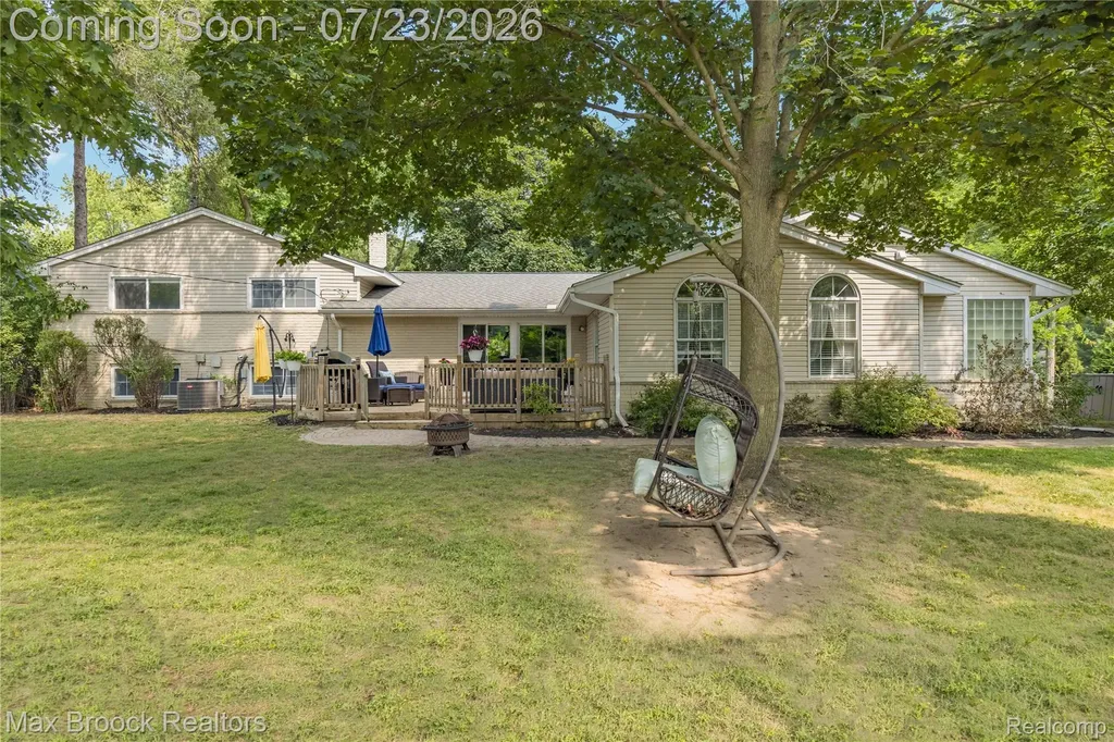 520 Hillboro Drive Bloomfield Hills City MI 48301