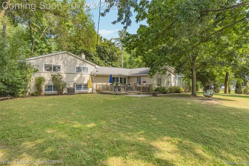 520 Hillboro Drive Bloomfield Hills City MI 48301