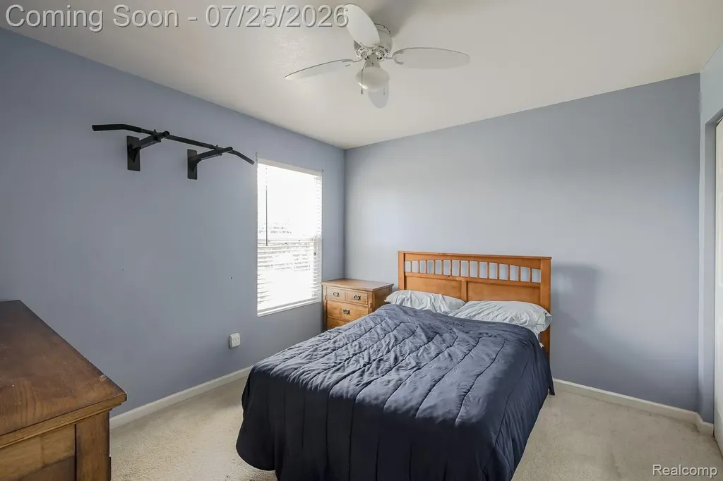 2550 Compton Drive Waterford Charter Township MI 48329