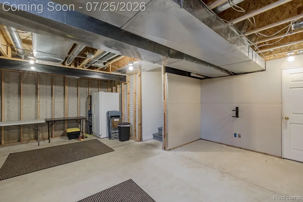 2550 Compton Drive Waterford Charter Township MI 48329
