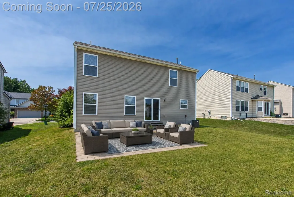 2550 Compton Drive Waterford Charter Township MI 48329