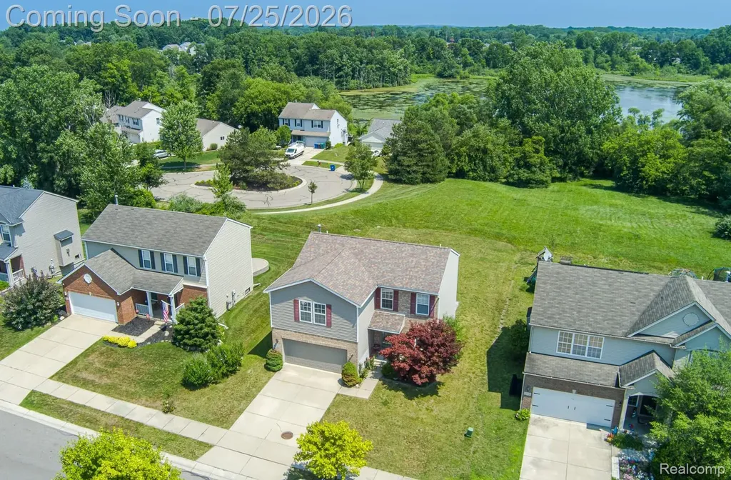 2550 Compton Drive Waterford Charter Township MI 48329