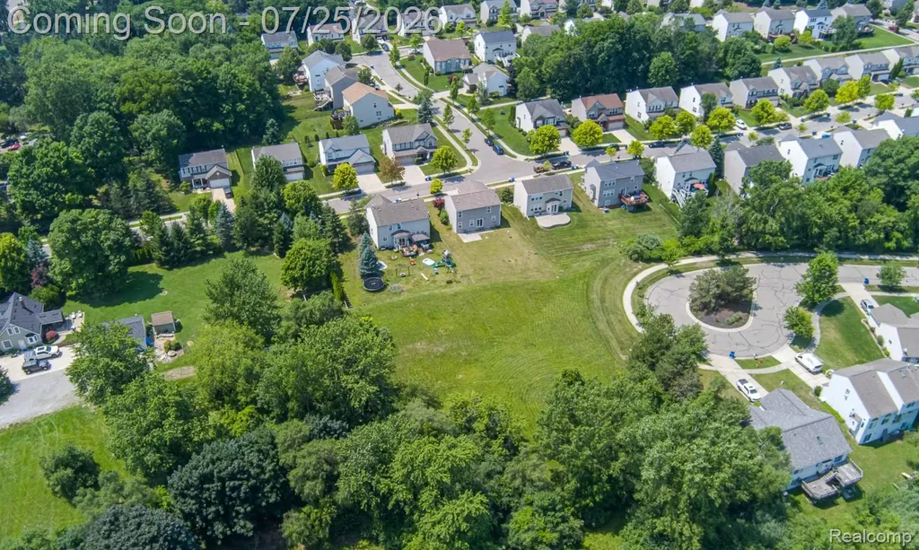 2550 Compton Drive Waterford Charter Township MI 48329
