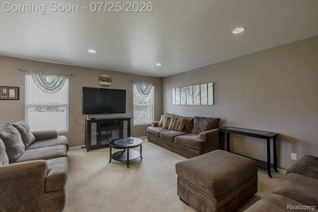 2550 Compton Drive Waterford Charter Township MI 48329