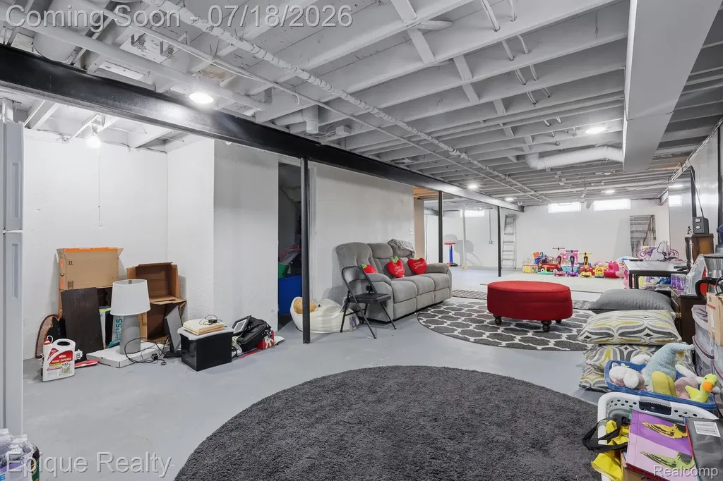 35226 Collingwood Drive Sterling Heights City MI 48312