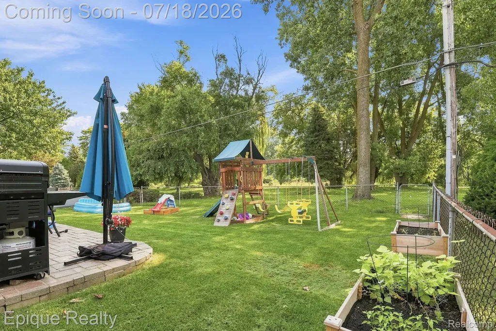 35226 Collingwood Drive Sterling Heights City MI 48312