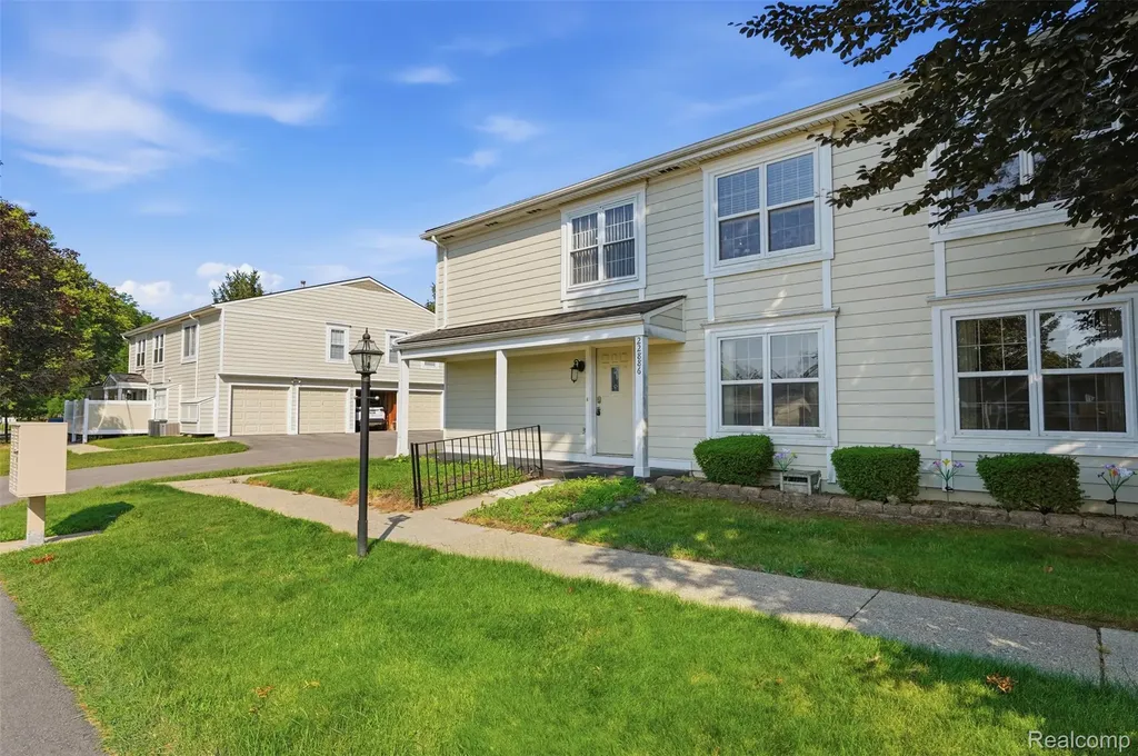22886 Talford Street Novi City MI 48375