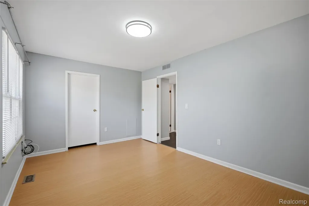 22886 Talford Street Novi City MI 48375