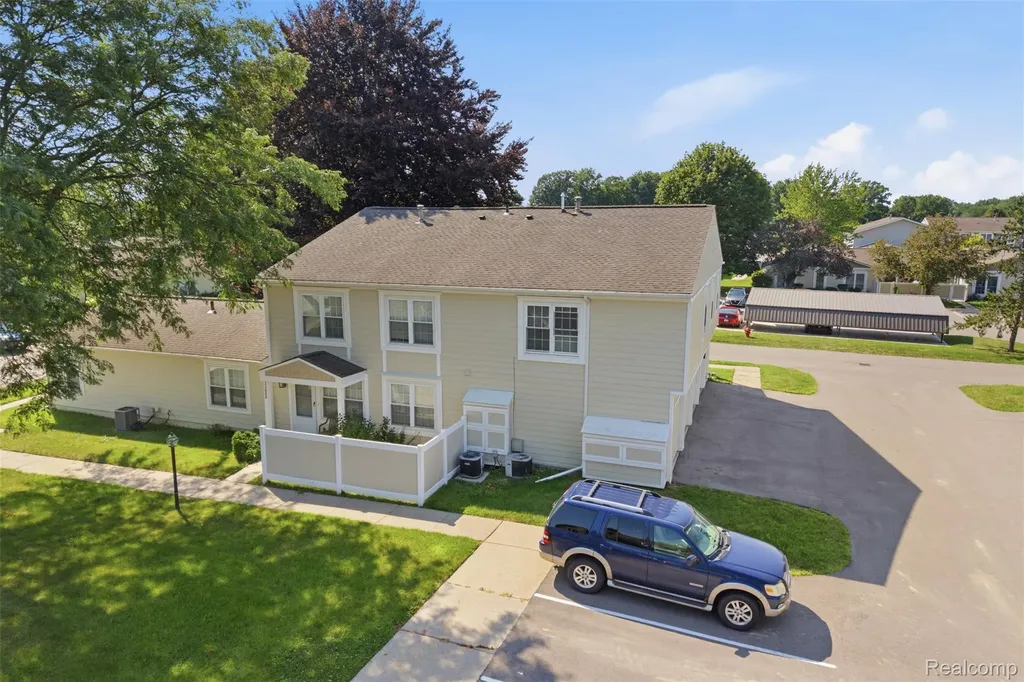 22886 Talford Street Novi City MI 48375