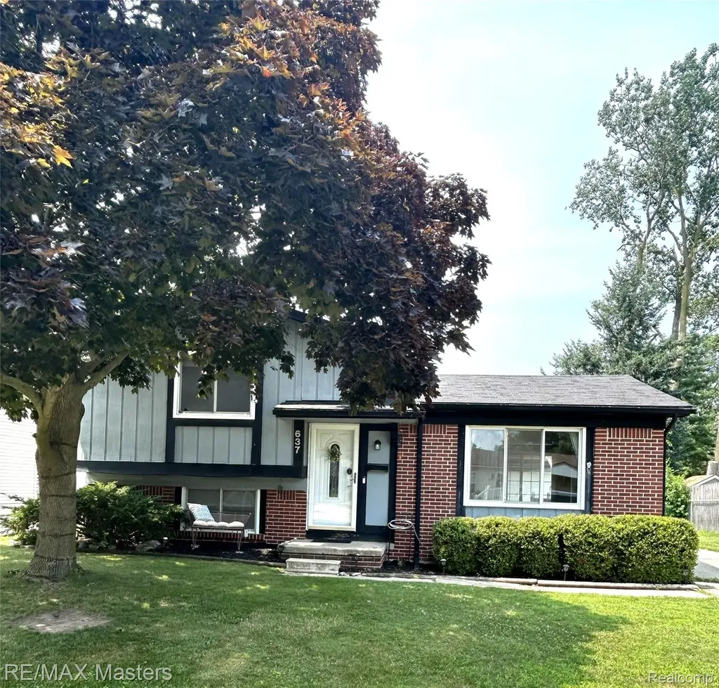 637 Dane Drive Monroe City MI 48162