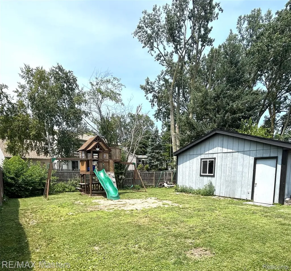 637 Dane Drive Monroe City MI 48162