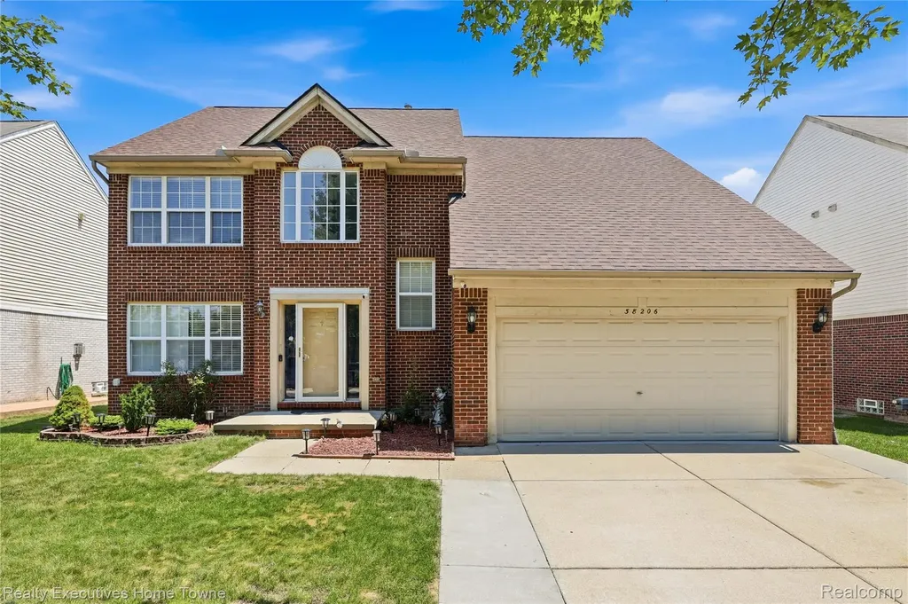 38206 Brook Drive Sterling Heights City MI 48312
