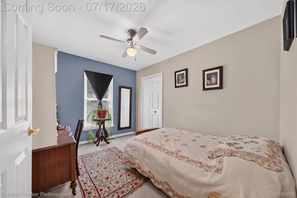 26606 Hales Street Madison Heights City MI 48071