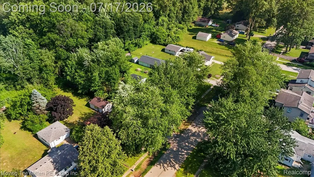 21847 Fenster Street Sumpter Township MI 48111