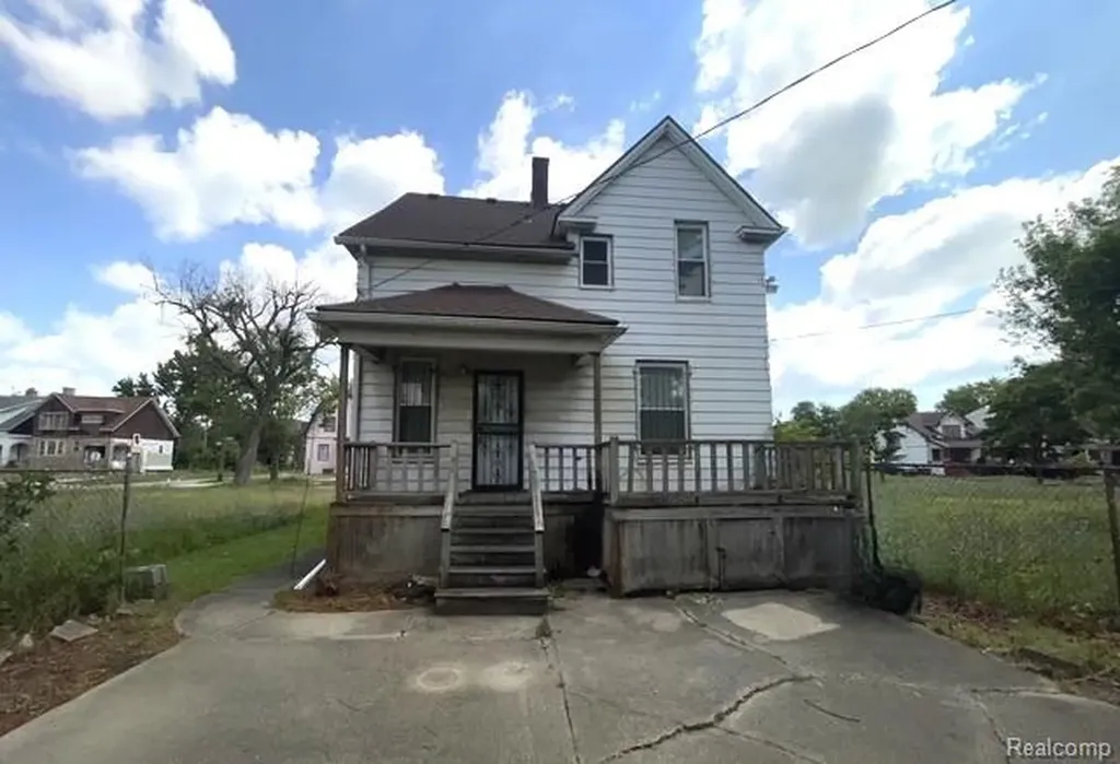 5469 Seneca Street Detroit City MI 48213