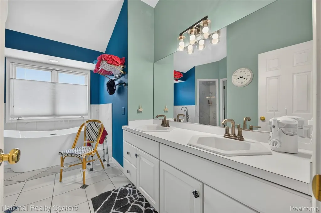 2915 Allison Lane Highland Charter Township MI 48357