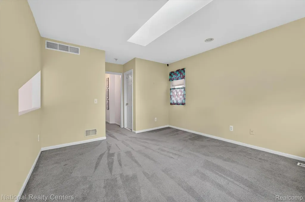 2915 Allison Lane Highland Charter Township MI 48357