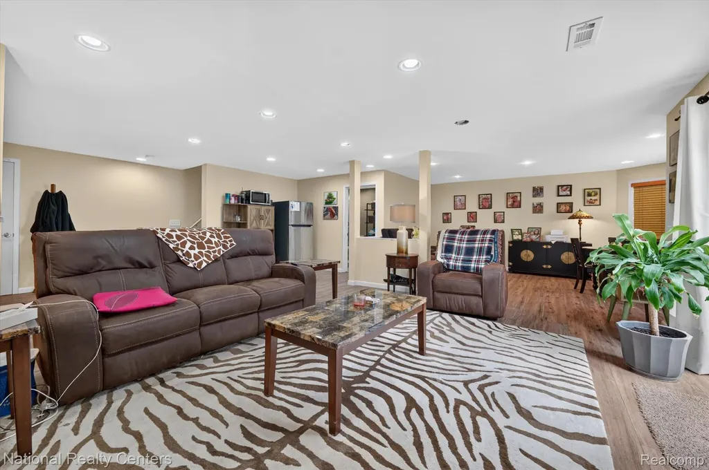 2915 Allison Lane Highland Charter Township MI 48357