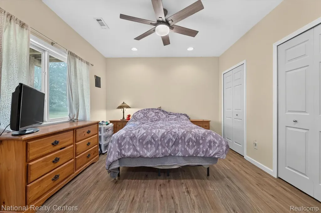 2915 Allison Lane Highland Charter Township MI 48357