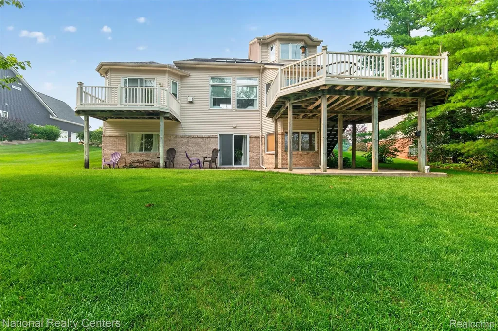 2915 Allison Lane Highland Charter Township MI 48357