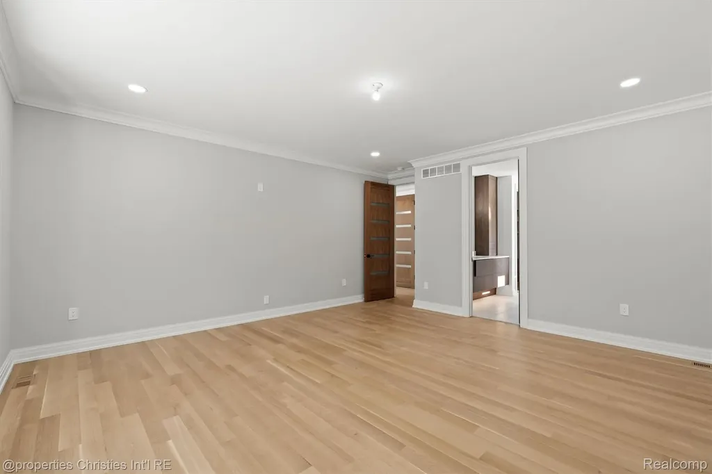 3080 Chickering Court Bloomfield Hills City MI 48302