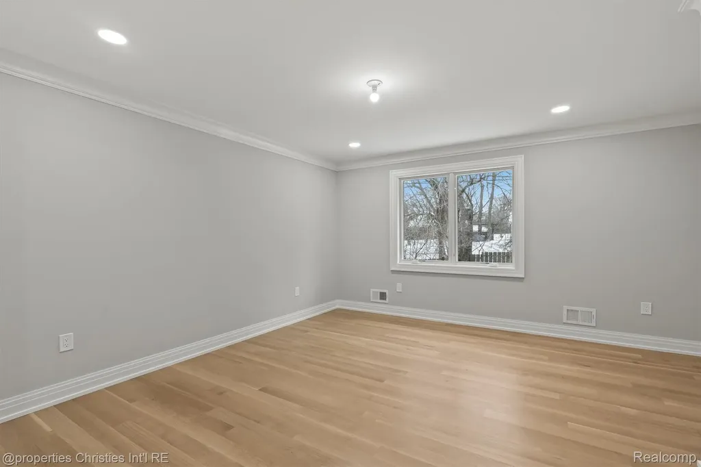 3080 Chickering Court Bloomfield Hills City MI 48302