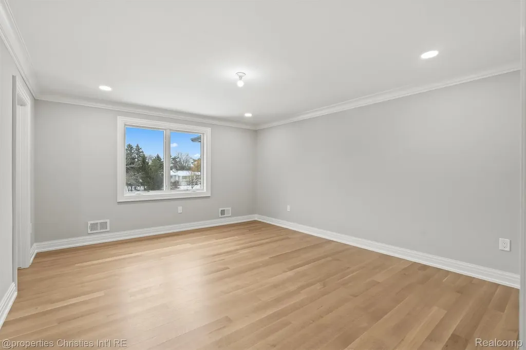 3080 Chickering Court Bloomfield Hills City MI 48302