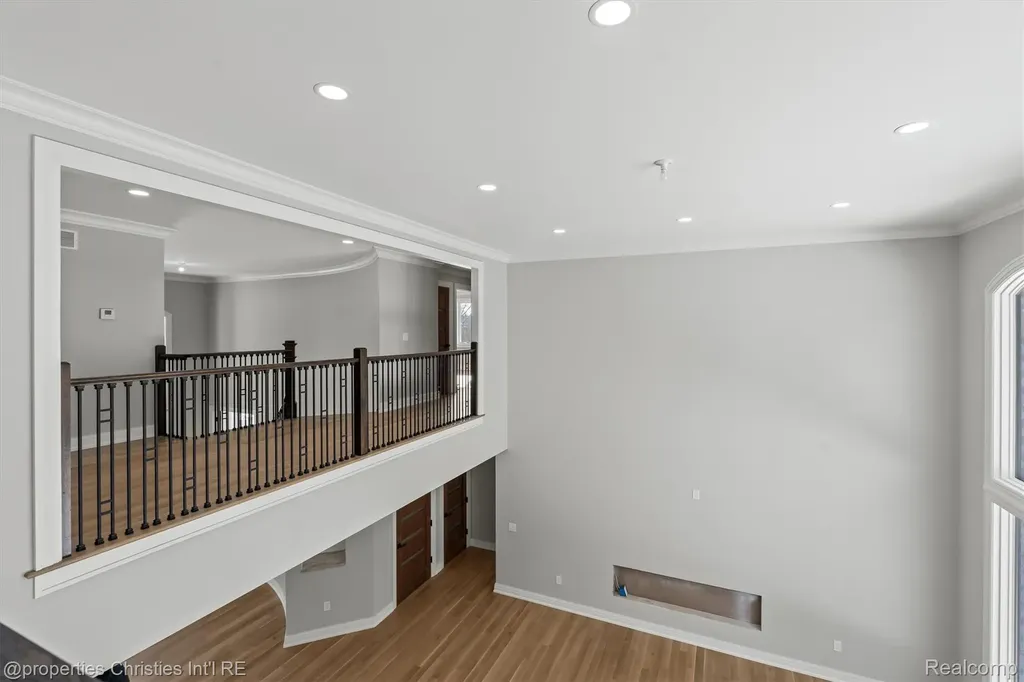 3080 Chickering Court Bloomfield Hills City MI 48302