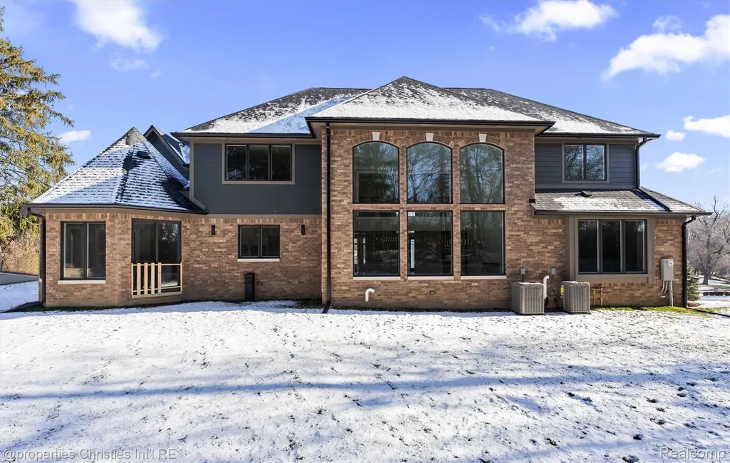 3080 Chickering Court Bloomfield Hills City MI 48302