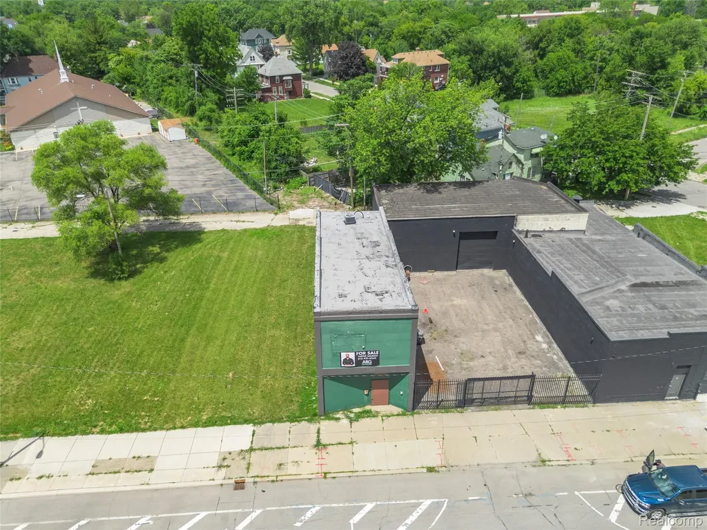 4536 Michigan Avenue Detroit City MI 48210
