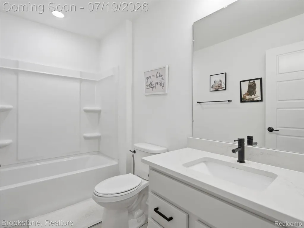 43160 Atwood Avenue Novi City MI 48375