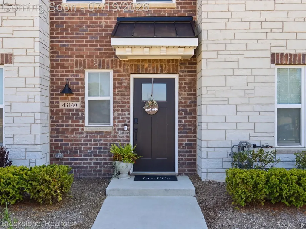 43160 Atwood Avenue Novi City MI 48375