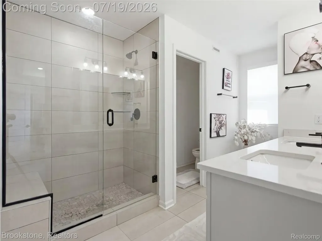 43160 Atwood Avenue Novi City MI 48375