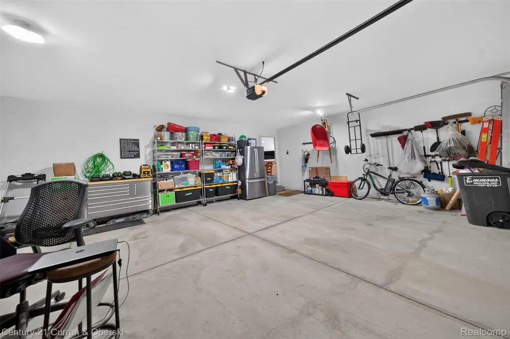 2770 Cozy Cove Waterloo Township MI 49240