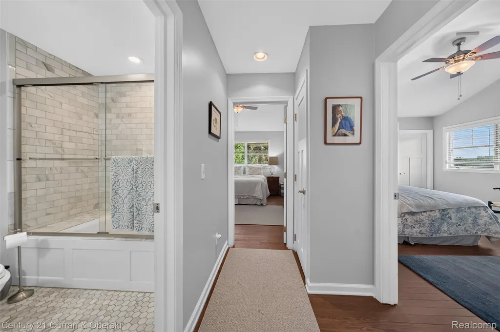 2770 Cozy Cove Waterloo Township MI 49240