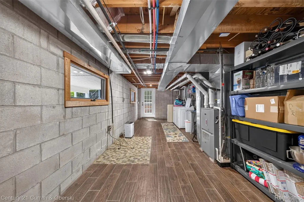 2770 Cozy Cove Waterloo Township MI 49240