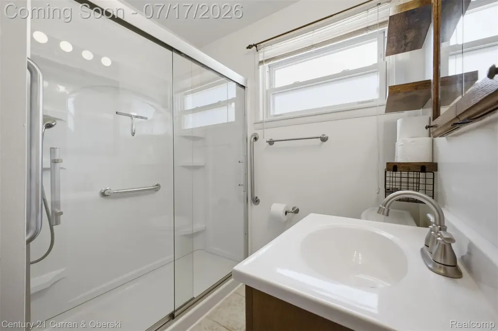 15924 Hanover Avenue Allen Park City MI 48101