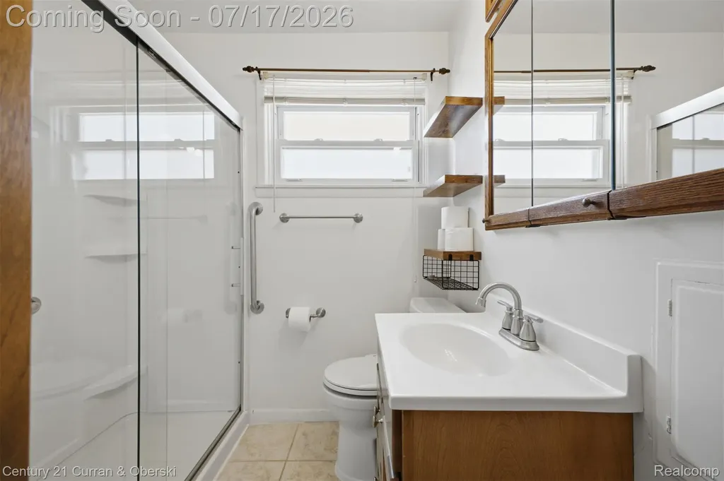 15924 Hanover Avenue Allen Park City MI 48101